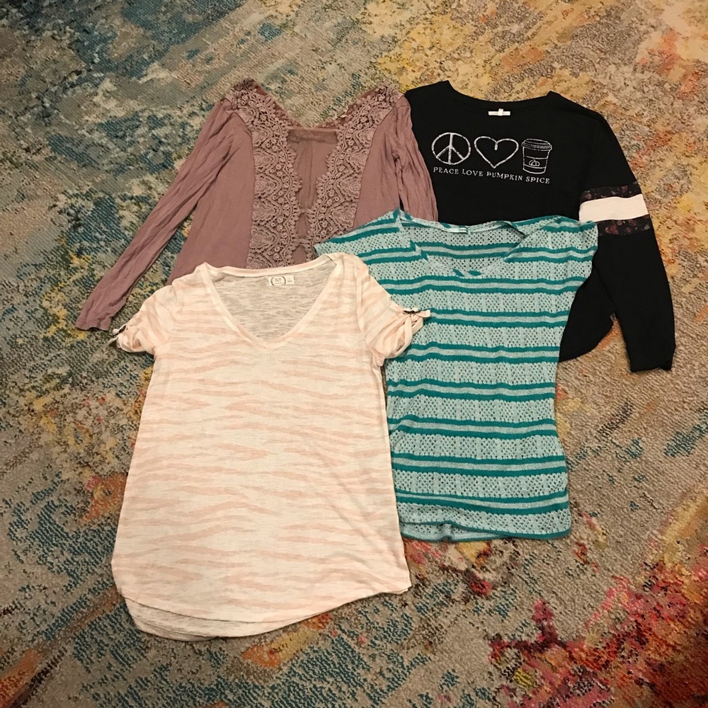 Lot of 4 Maurices Gimmicks Long & Short Sleeve Tops Knit Fall Lacy Medium Small